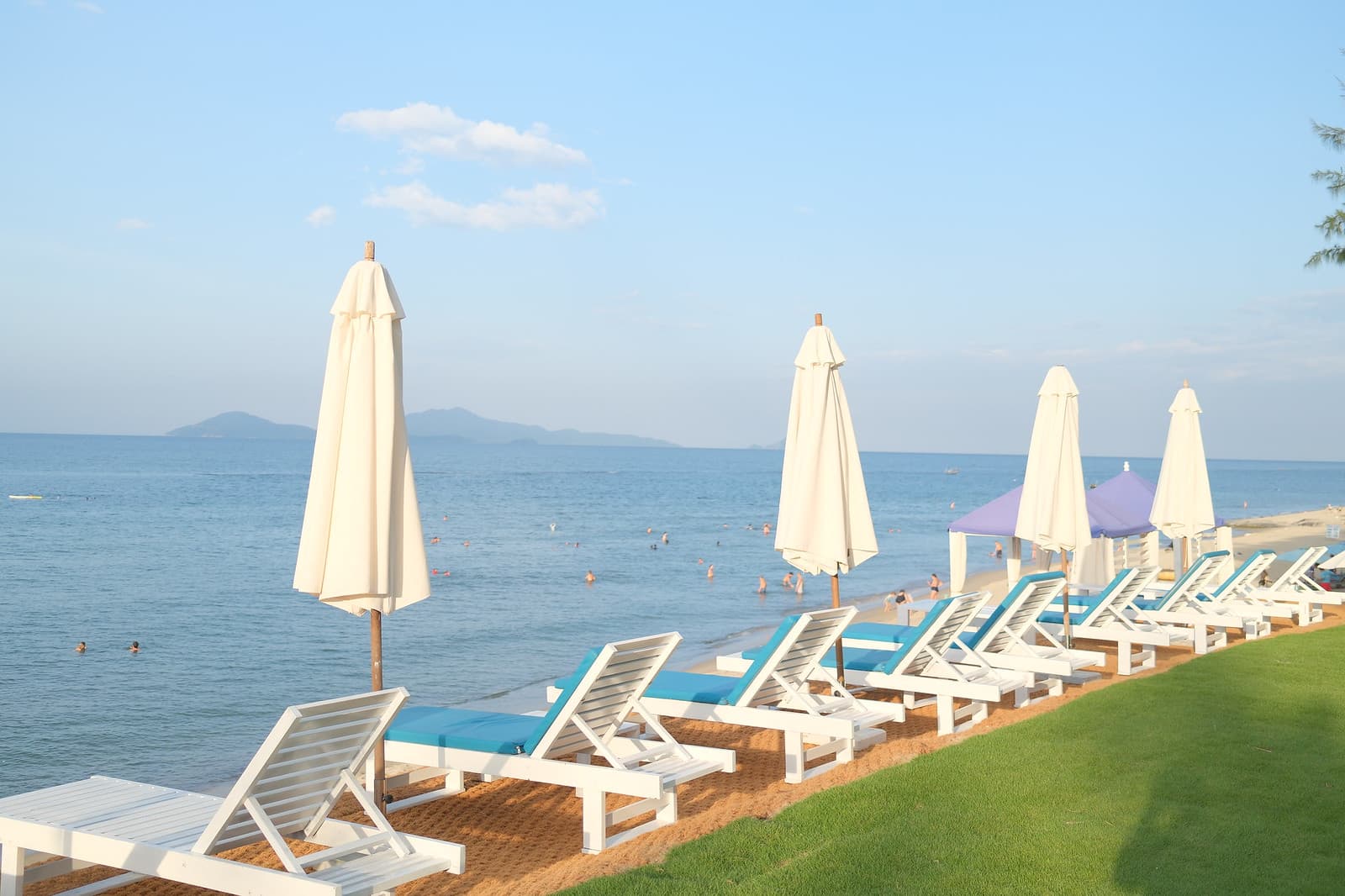 Restaurant beach area